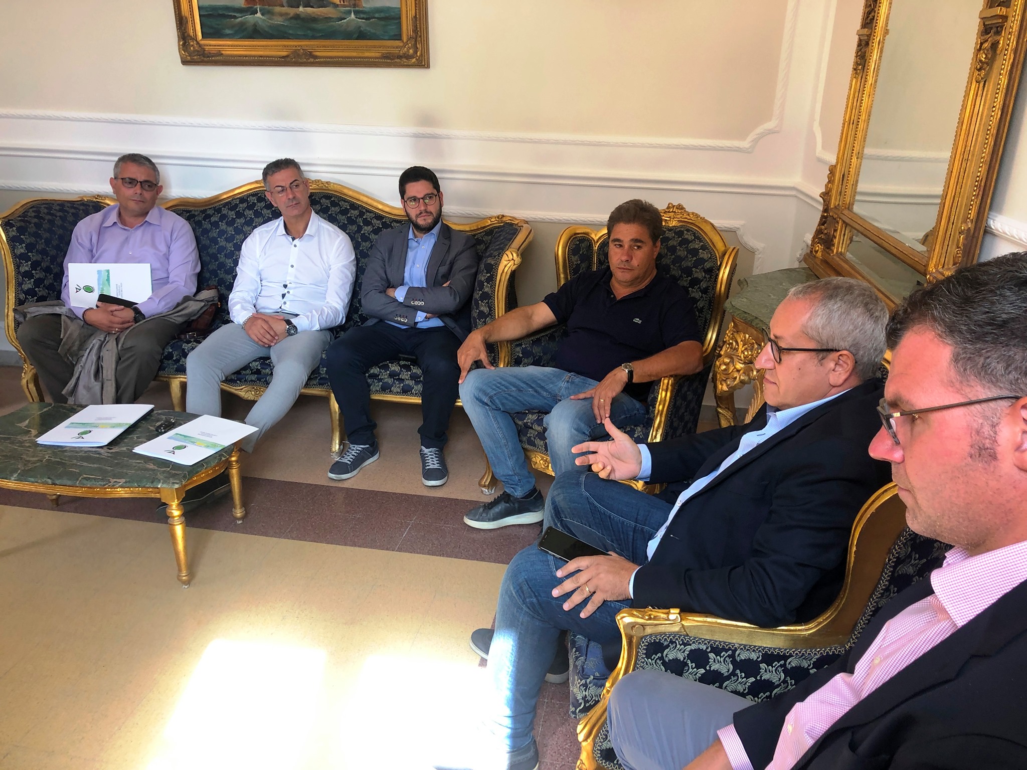 Città dell’olio, stasi coordinatore regionale. si allarga rete territoriale, oliverio annuncia partecipazione regione a olio capitale