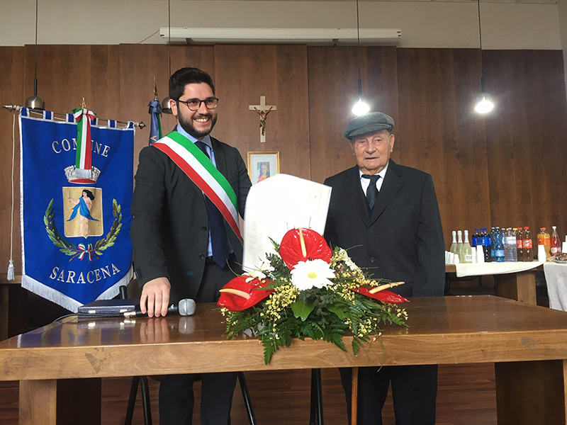 Saracena festeggia il centenario Domenico Pugliese